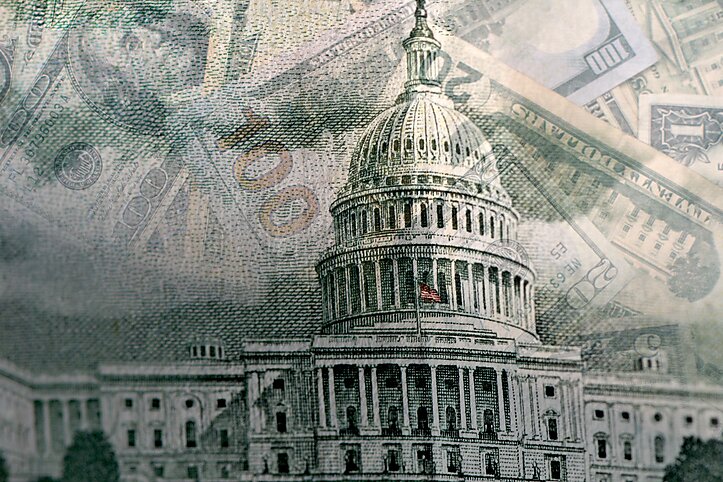Money and government